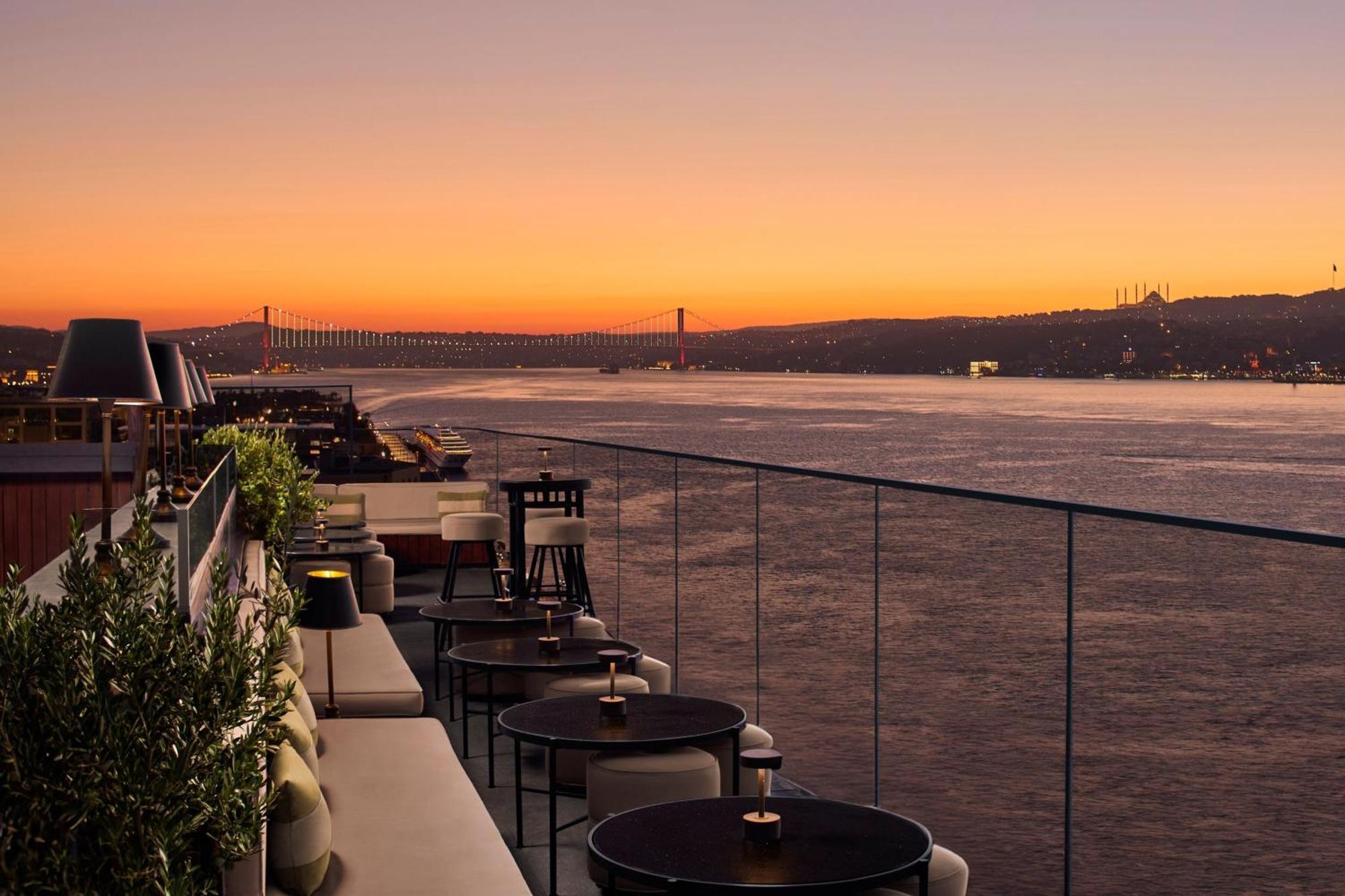 Hotel Jw Marriott Istanbul Bosphorus Exterior foto
